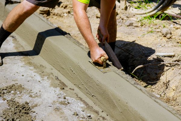 Curb Repair in Arlington Heights