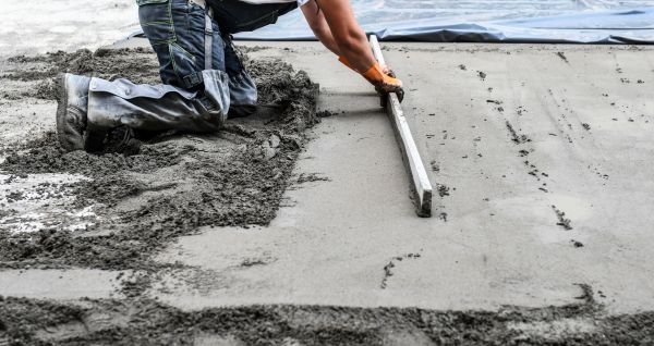 Cracked Driveway Repair in Arlington Heights